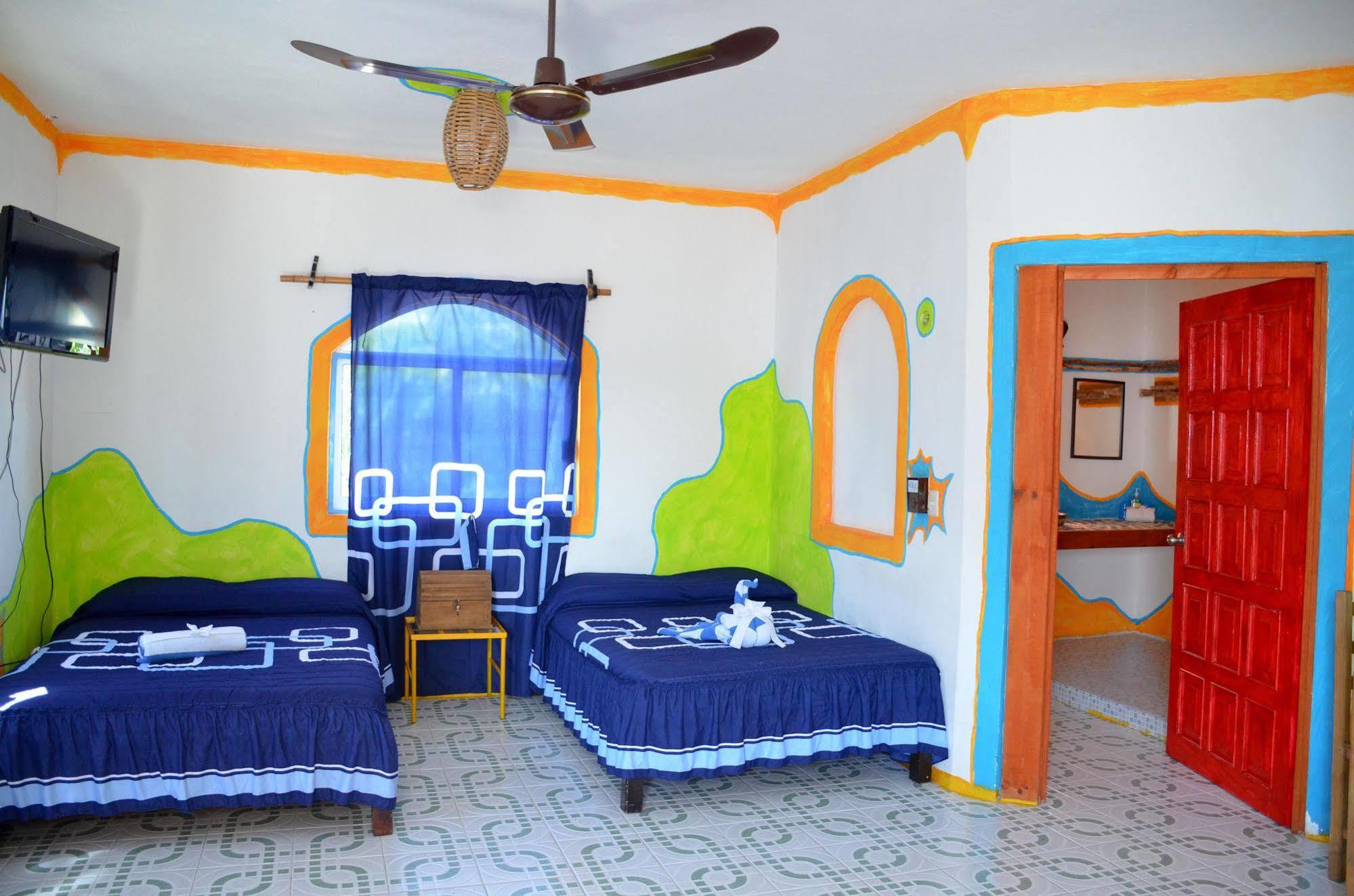 Adventure Experience Hotel Πλάγια Ντελ Κάρμεν Εξωτερικό φωτογραφία