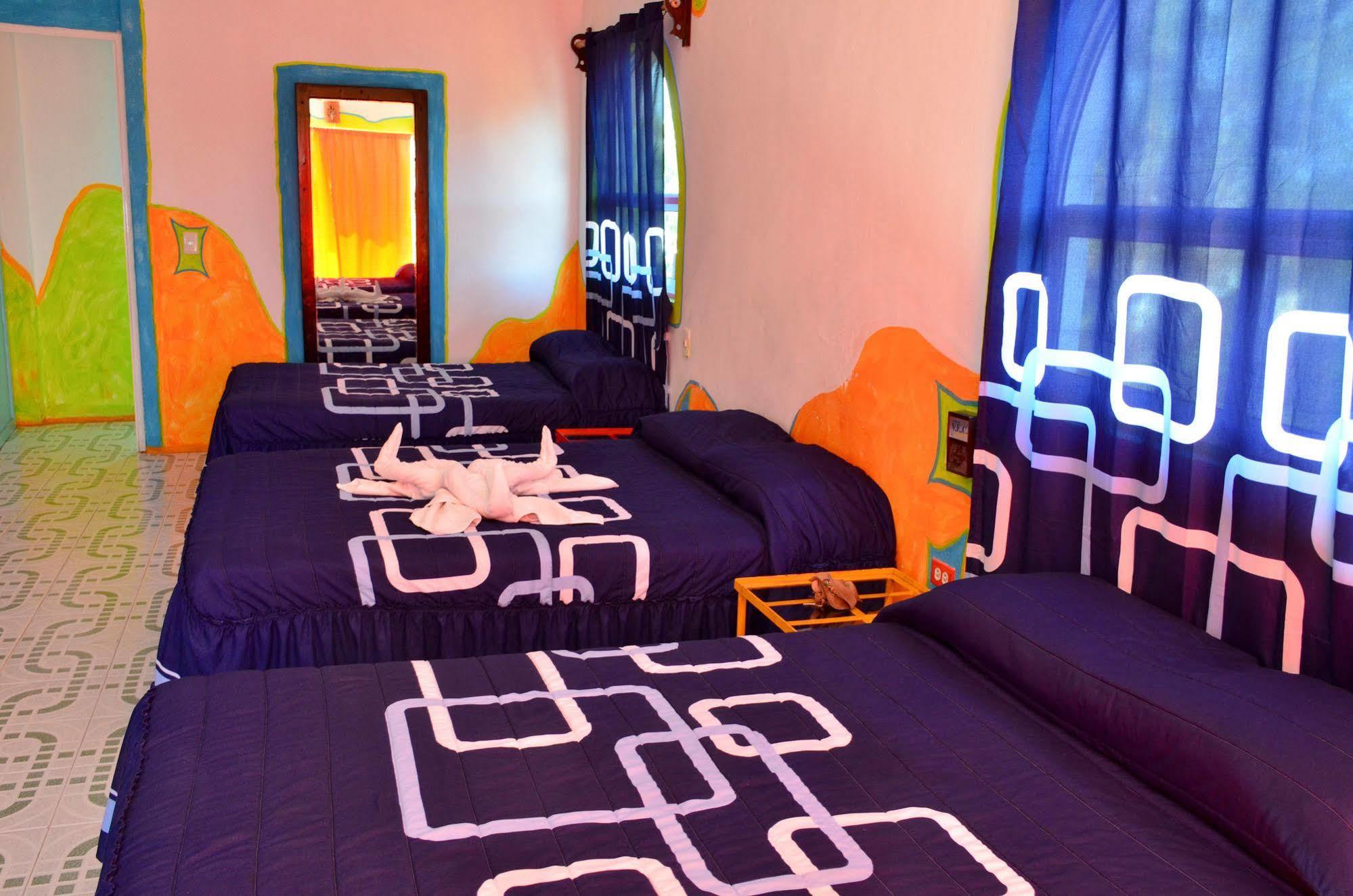 Adventure Experience Hotel Πλάγια Ντελ Κάρμεν Εξωτερικό φωτογραφία